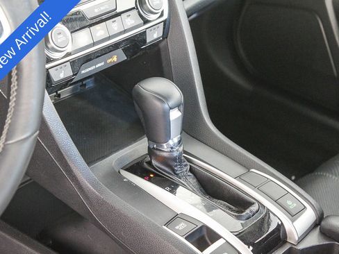 Used 2017 Honda Civic Touring image 20