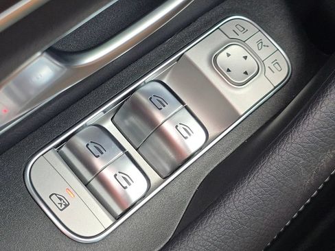 Certified 2026 Mercedes-Benz GLS 450 4MATIC image 29