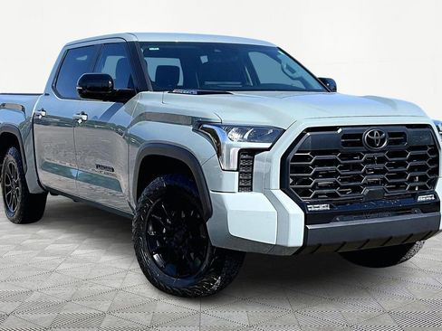 Used 2024 Toyota Tundra Limited w/ TRD Off-Road Package AWD/4WD image 12