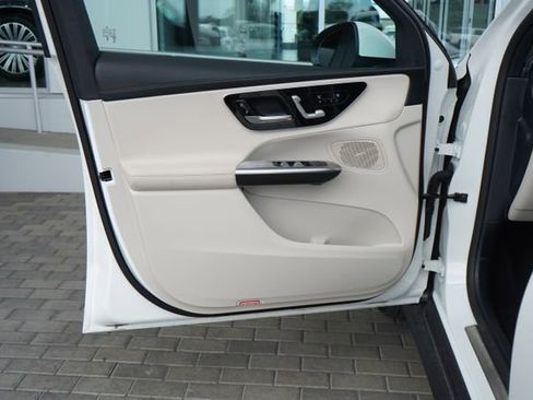 Certified 2025 Mercedes-Benz GLC 350e 4MATIC image 20