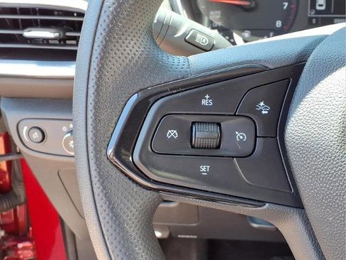 Used 2021 Chevrolet TrailBlazer LT w/ Convenience Package FWD image 16