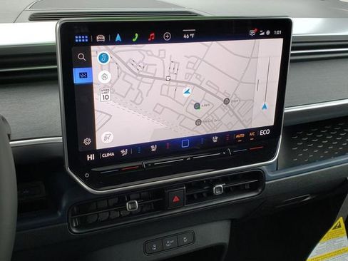 New 2025 Volkswagen ID. Buzz Pro S Plus image 11