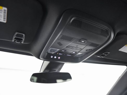 Used 2021 Cadillac XT5 Sportv w/ LPO, Floor Liner Package image 16