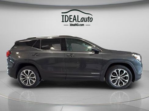 Used 2019 GMC Terrain SLT w/ Preferred Package AWD/4WD image 4