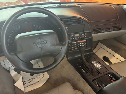 Used 1996 Chevrolet Corvette Convertible RWD image 52
