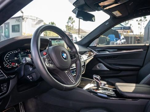 Used 2021 BMW M5 w/ Executive Package image 16