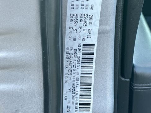 Used 2018 Jeep Grand Cherokee Altitude image 38