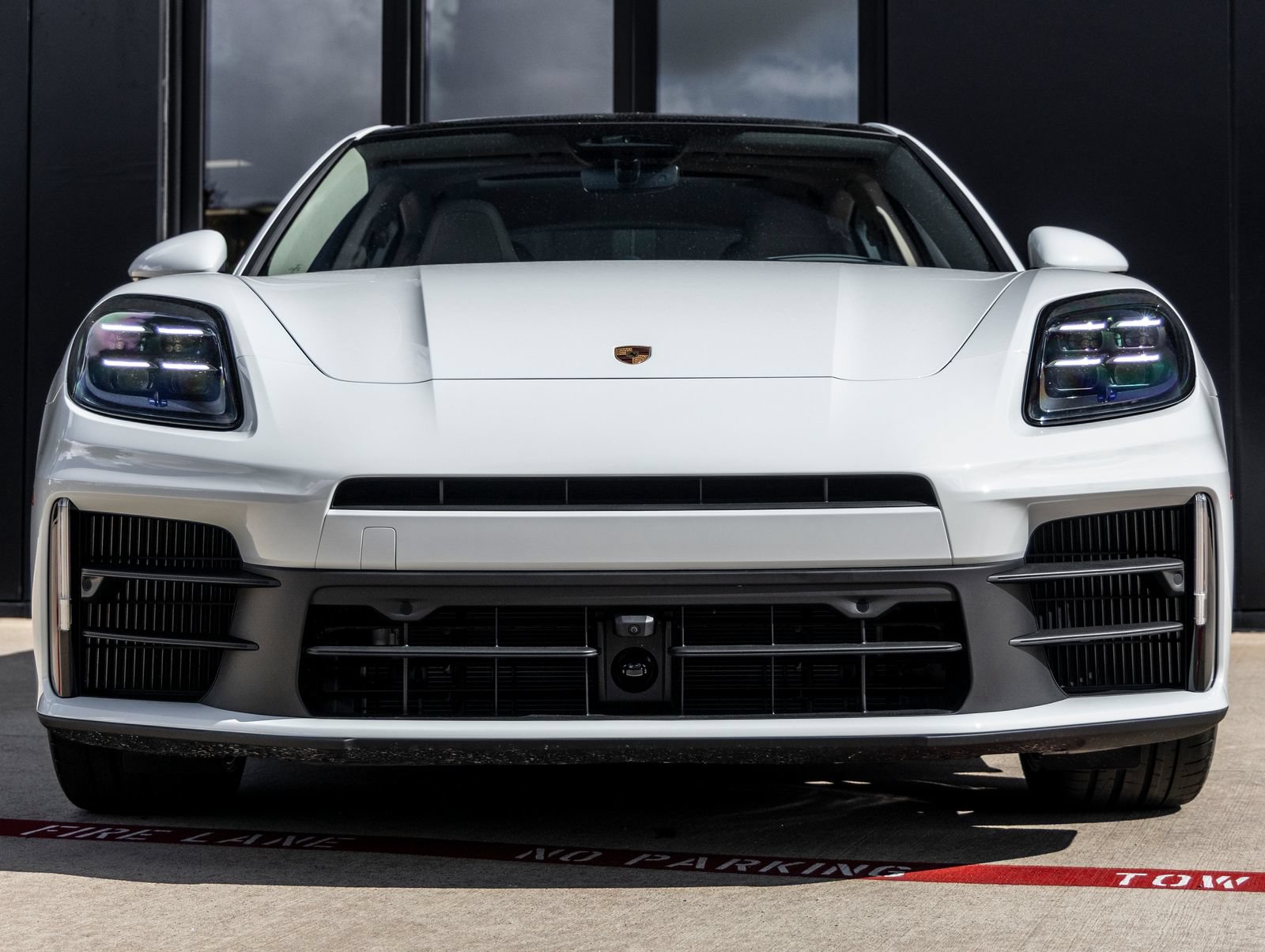 New 2026 Porsche Panamera RWD image 8