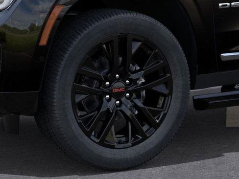 New 2026 GMC Yukon XL Denali image 9