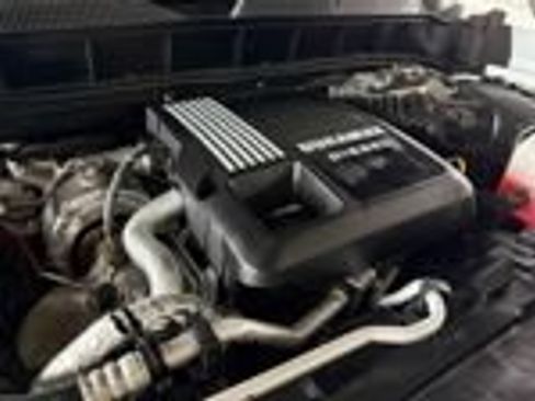 Used 2023 Chevrolet Silverado 1500 RST AWD/4WD image 34