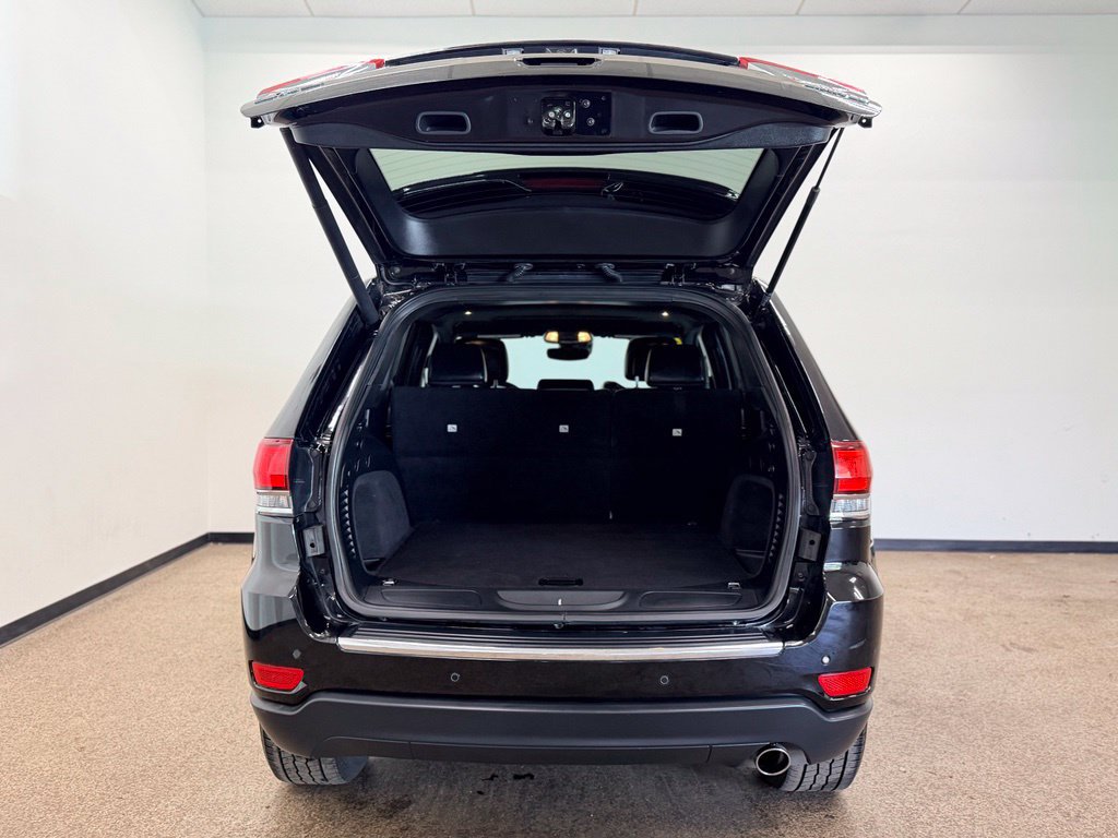 Used 2020 Jeep Grand Cherokee Limited AWD/4WD image 5