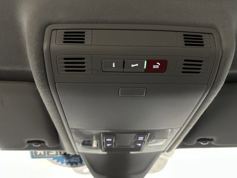 Certified 2023 Volkswagen Tiguan S w/ Driver Assistance Package image 34