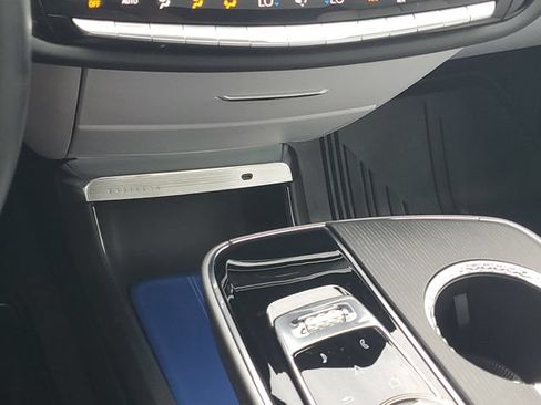Certified 2024 Cadillac Lyriq Luxury AWD/4WD image 26