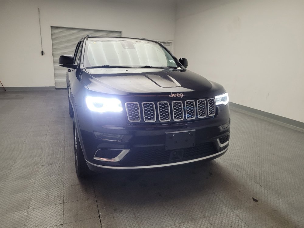 Used 2018 Jeep Grand Cherokee Summit AWD/4WD image 14
