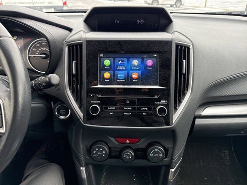 Used 2021 Subaru Forester Premium image 14