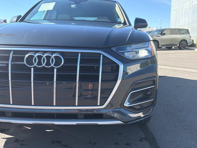 Used 2023 Audi Q5 2.0T Premium w/ Convenience Package AWD/4WD image 5