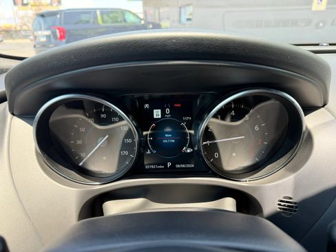 Used 2020 Jaguar F-PACE Premium AWD/4WD image 23