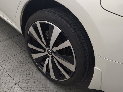 Used 2021 Nissan Altima 2.5 SR AWD/4WD image 31