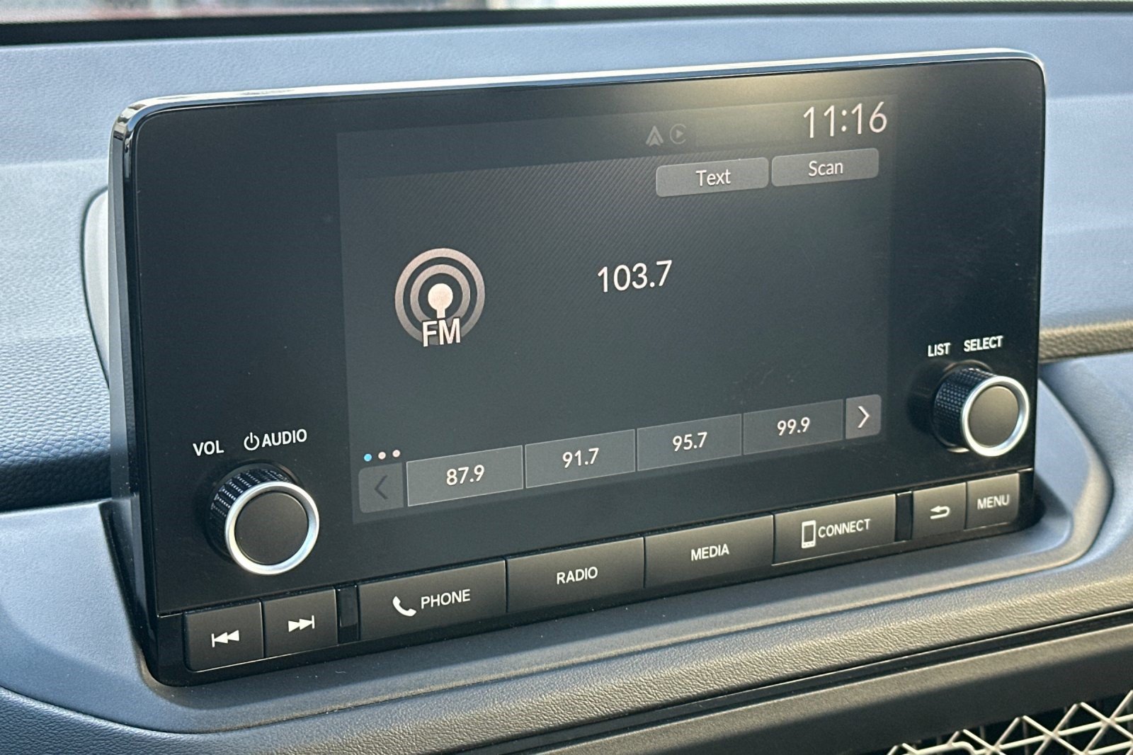 Used 2025 Honda Accord SE image 21