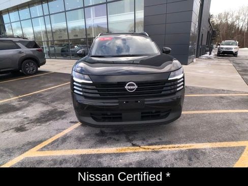 Certified 2025 Nissan Kicks SV w/ SV Premium Package image 11