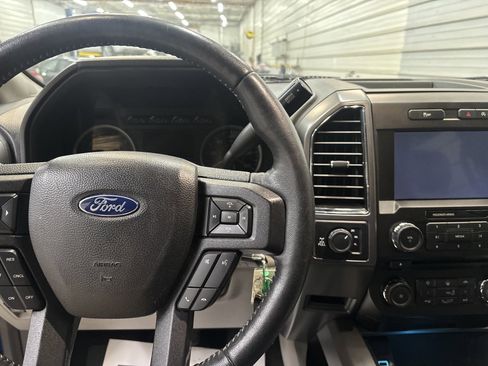 Used 2018 Ford F150 XLT w/ Equipment Group 302A Luxury image 13