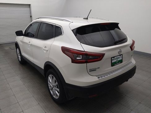 Used 2021 Nissan Rogue Sport SV FWD image 5