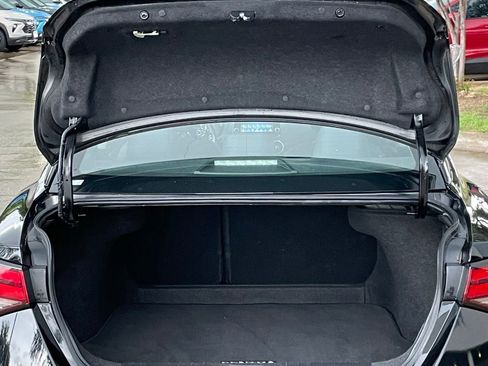 Used 2024 Nissan Sentra SV FWD image 26