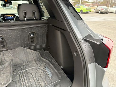 Used 2024 Chevrolet TrailBlazer RS w/ Driver Confidence Package image 50