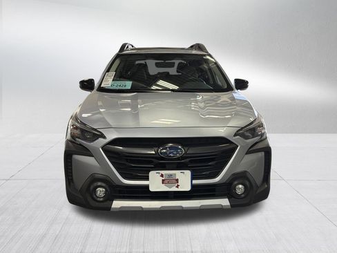 Certified 2023 Subaru Outback Limited image 2