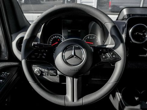 Used 2026 Mercedes-Benz Sprinter 2500 image 14