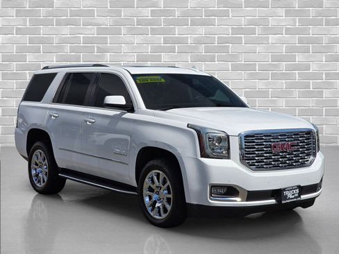 Used 2020 GMC Yukon Denali w/ Open Road Package AWD/4WD image 2