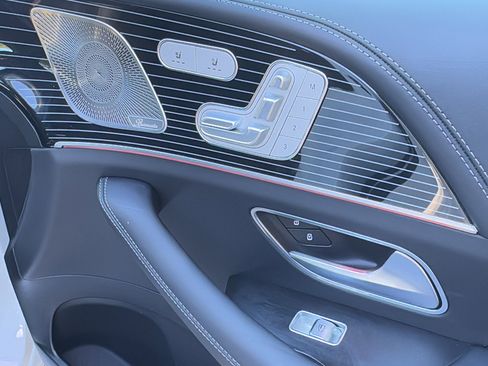 Used 2024 Mercedes-Benz GLE 53 AMG 4MATIC Coupe image 31