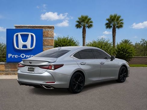 Used 2022 Lexus ES 350 F Sport w/ Accessory Package 2 FWD image 5