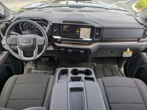 New 2026 GMC Sierra 1500 SLE w/ Preferred Package AWD/4WD image 18