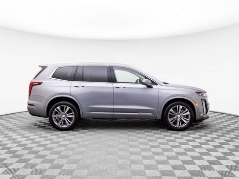 New 2025 Cadillac XT6 Premium Luxury image 9