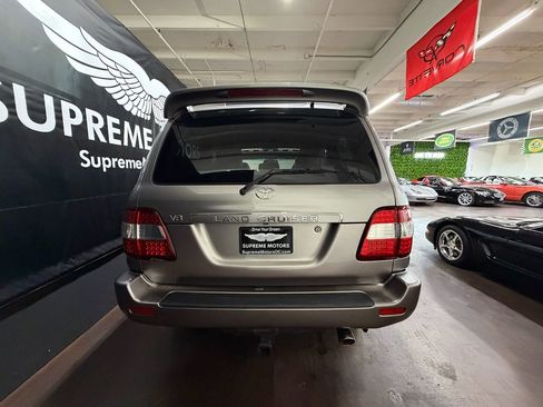 Used 2007 Toyota Land Cruiser image 7