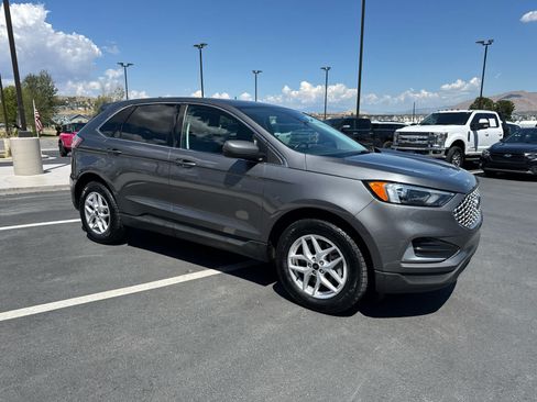 Certified 2024 Ford Edge SEL AWD/4WD image 4