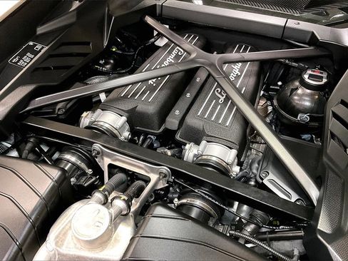 Used 2023 Lamborghini Huracan Tecnica image 16