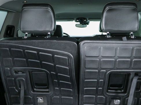 Used 2021 Jeep Grand Cherokee L Limited RWD image 31