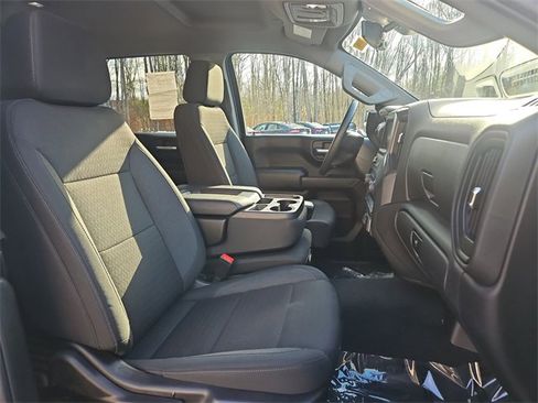 Used 2022 Chevrolet Silverado 1500 Custom Trail Boss image 27