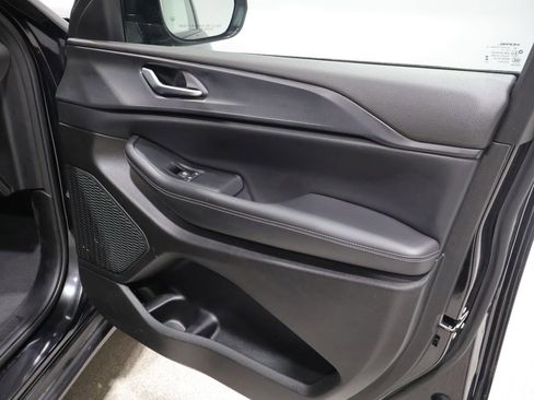 Used 2023 Jeep Grand Cherokee Altitude image 27