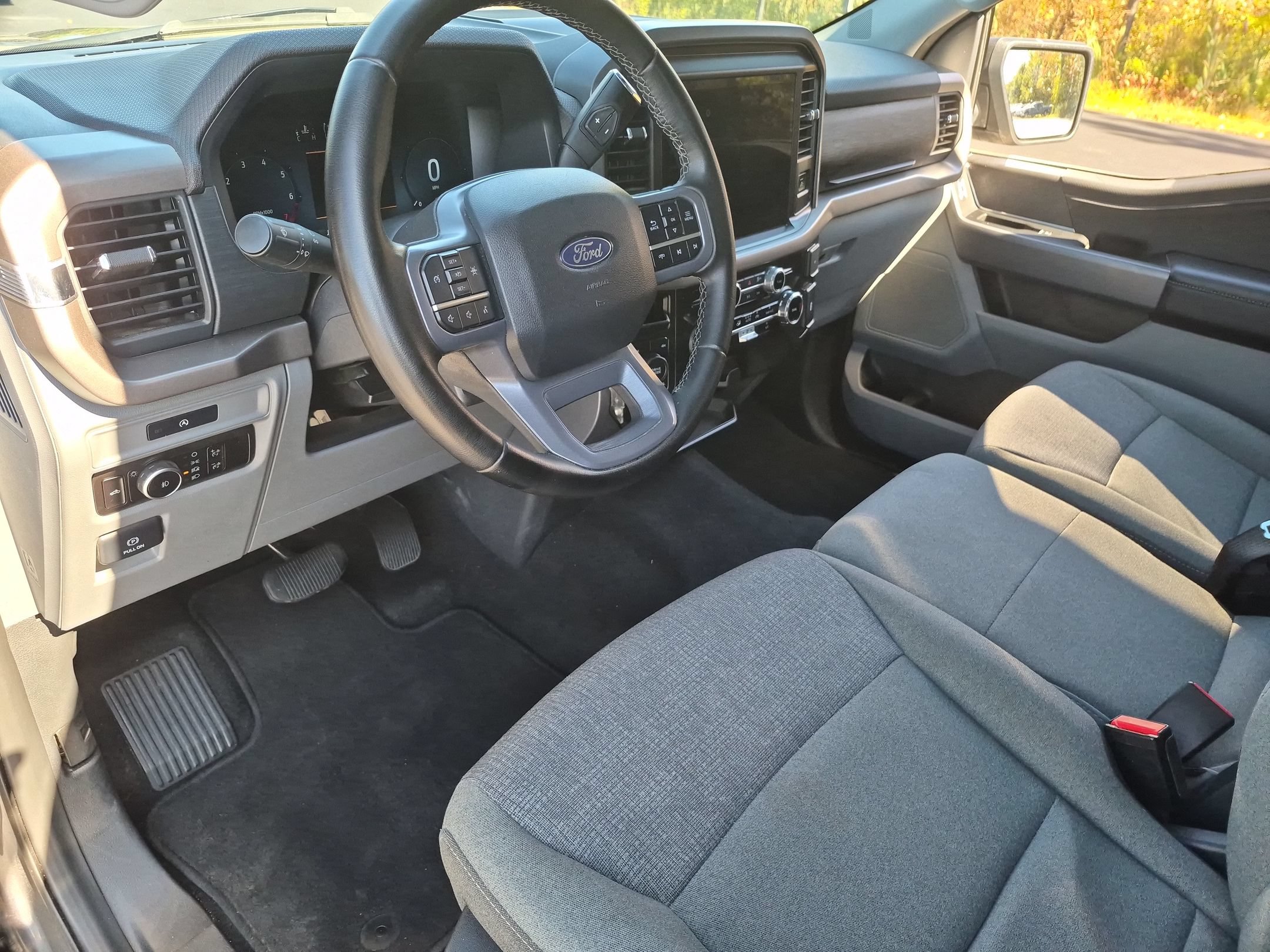 Used 2025 Ford F150 XLT w/ Equipment Group 301A Standard AWD/4WD image 11