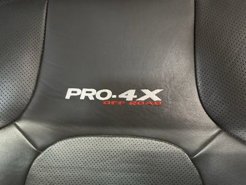 Used 2012 Nissan Xterra PRO-4X w/ Pro-4x Leather Pkg image 24