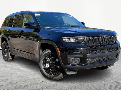 New 2025 Jeep Grand Cherokee L Altitude image 1