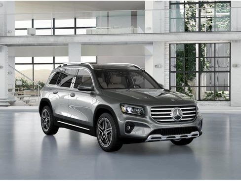 New 2026 Mercedes-Benz GLB 250 image 9