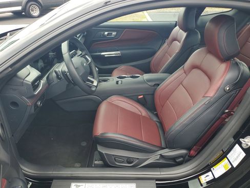 Certified 2025 Ford Mustang GT Premium RWD image 12