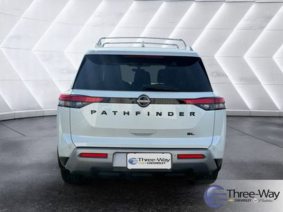 Used 2023 Nissan Pathfinder SL w/ SL Premium Package