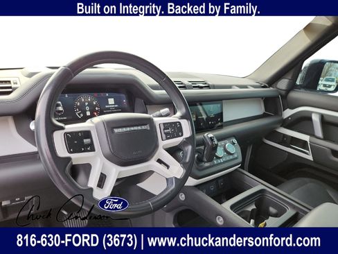 Used 2021 Land Rover Defender 110 X-Dynamic HSE image 9