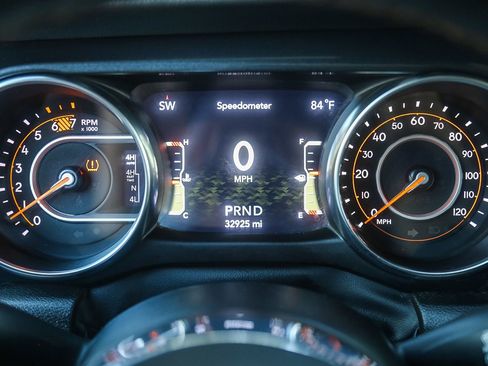 Used 2023 Jeep Wrangler Unlimited Rubicon 392 w/ Xtreme Recon 35" Tire Package image 21