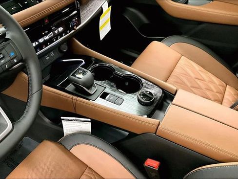 New 2026 Nissan Rogue Platinum w/ Platinum Premium Package image 9